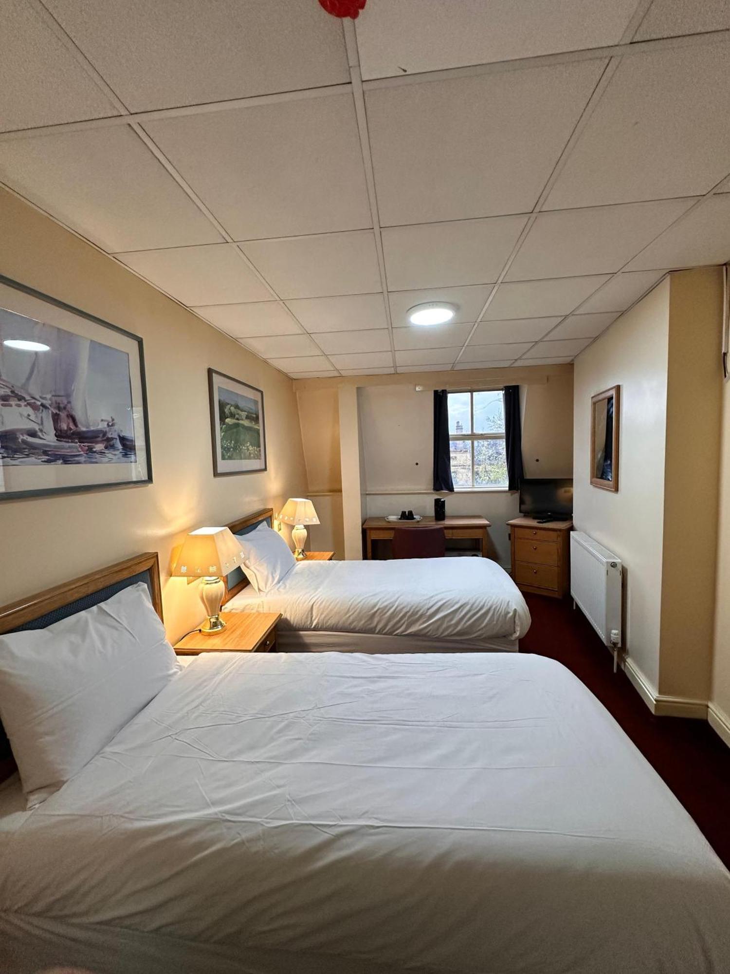 Hotel Throstles Nest Liverpool
