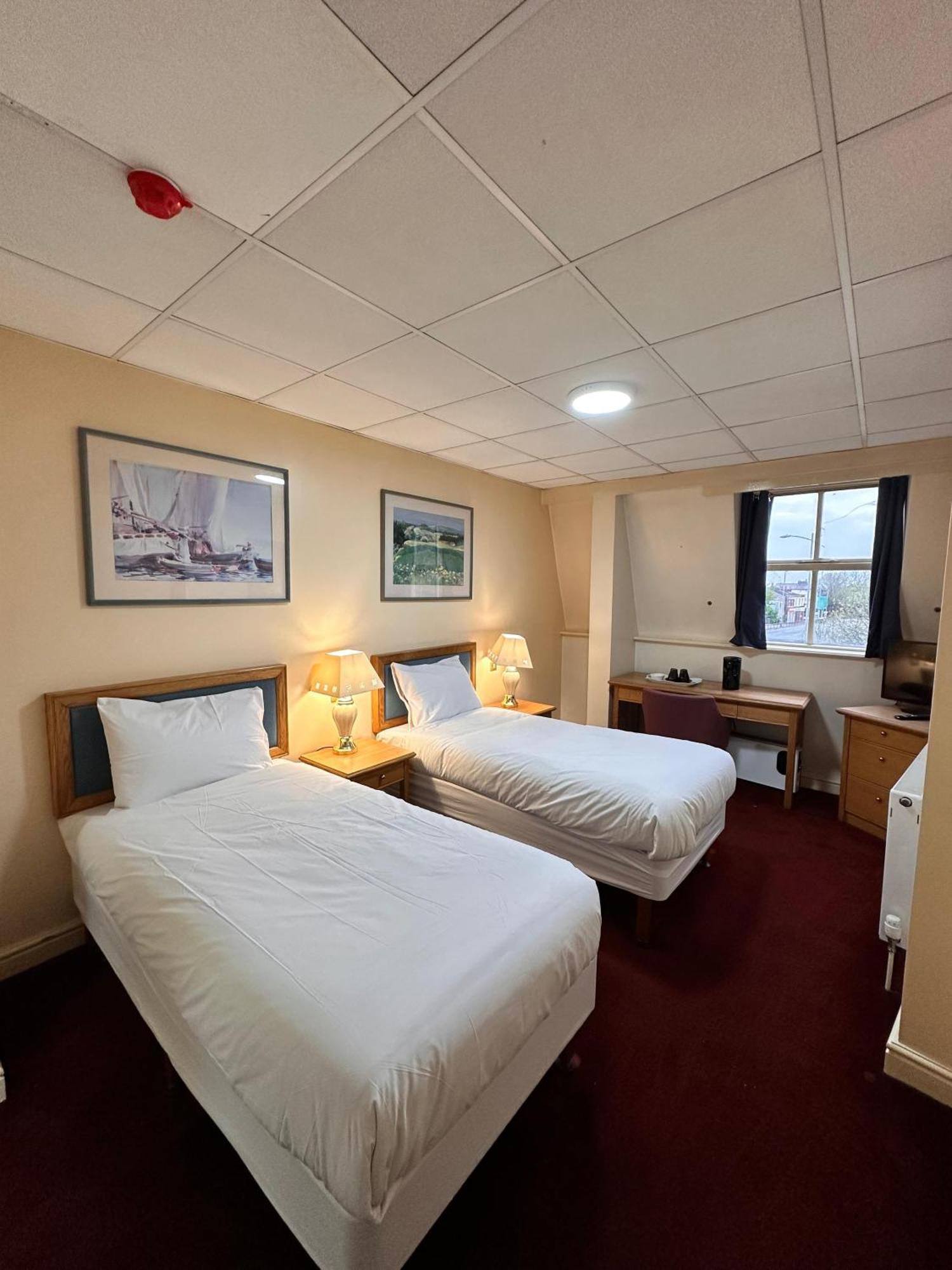 Hotel Throstles Nest